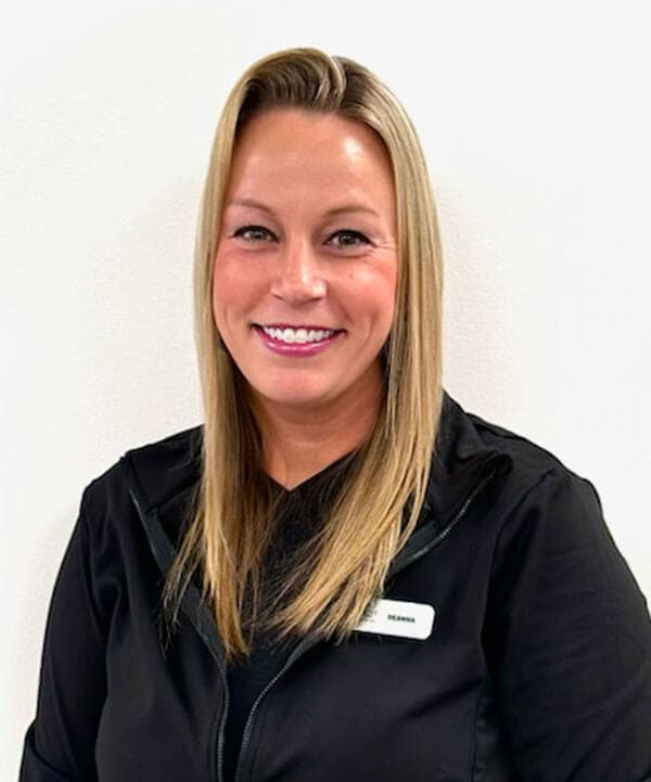 Deanna Charlton Headshot
